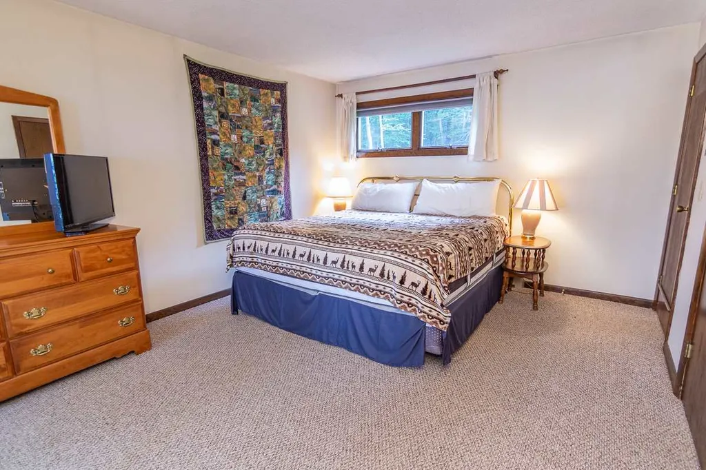 30 Mahala Road Moultonborough NH 03254