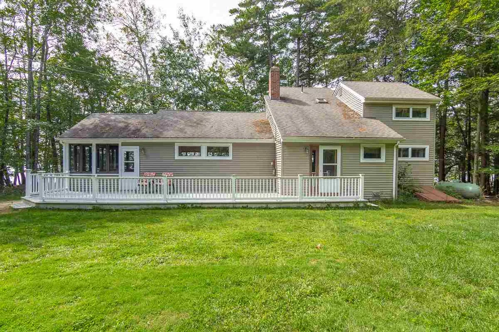 30 Mahala Road Moultonborough NH 03254