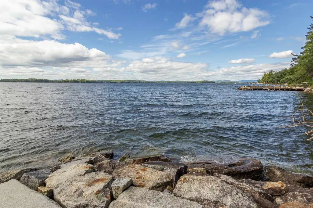 30 Mahala Road Moultonborough NH 03254