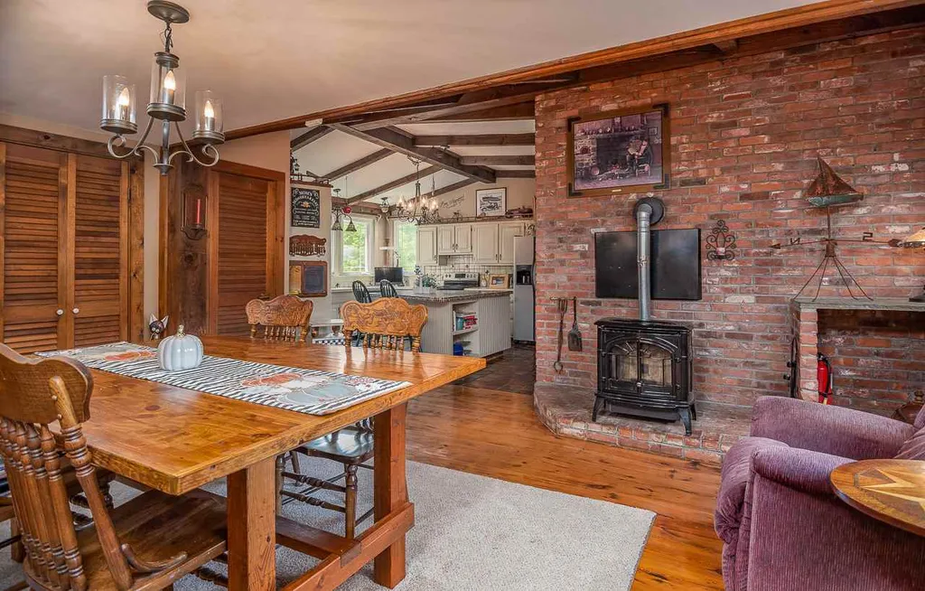 358 Grant Road Newmarket NH 03857
