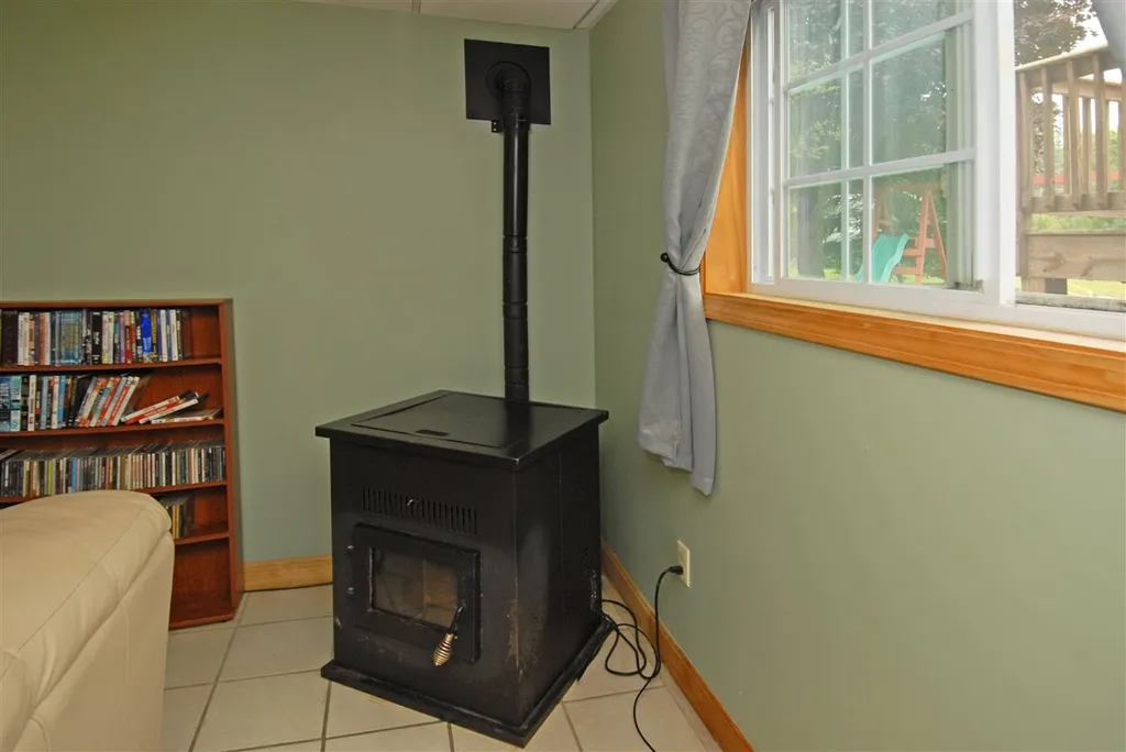 10 Lorraine Street Newport NH 03773