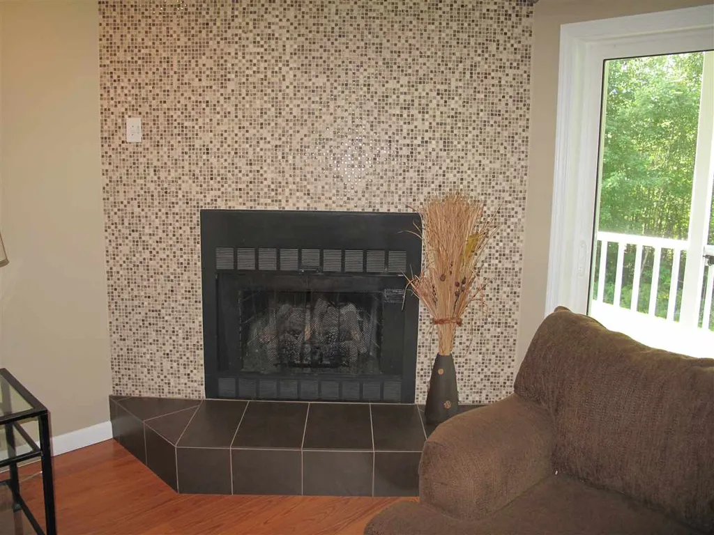 53 Amber Way Conway NH 03813-4336