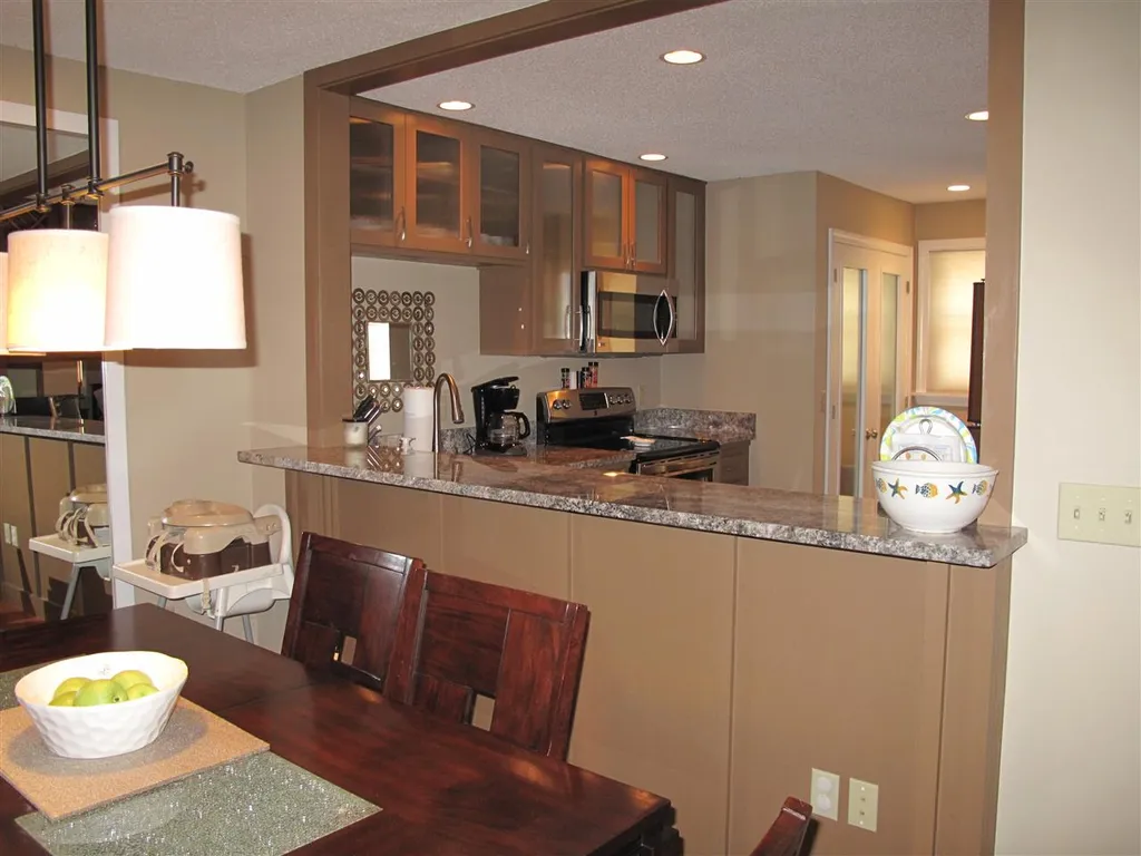 53 Amber Way Conway NH 03813-4336