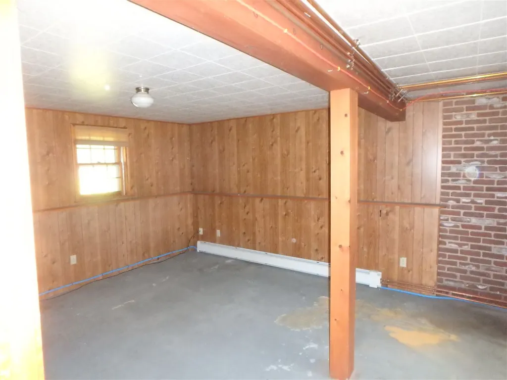 1 Riverbend Road Newmarket NH 03857