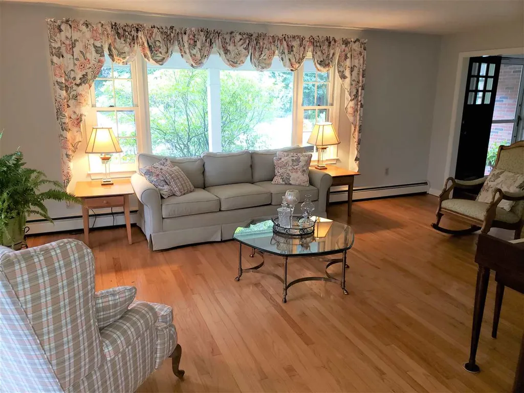 52 Greenwood Avenue Keene NH 03431