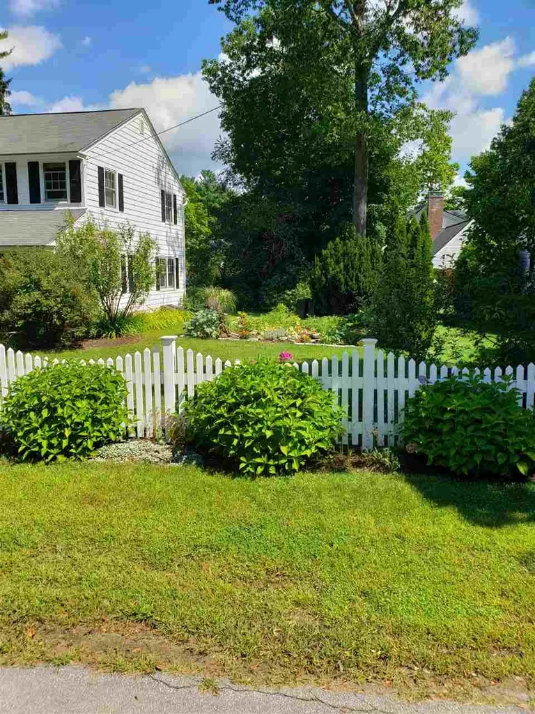 52 Greenwood Avenue Keene NH 03431