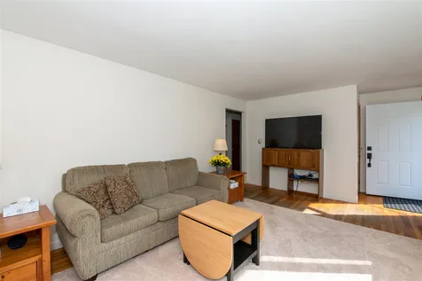 11 Hull Avenue Dover NH 03820