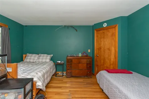 11 Hull Avenue Dover NH 03820