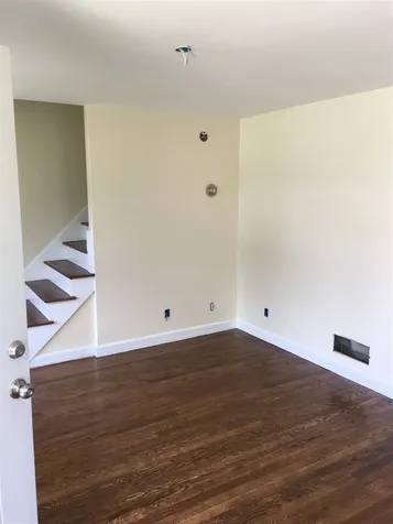 8 Harold Street Manchester NH 03104