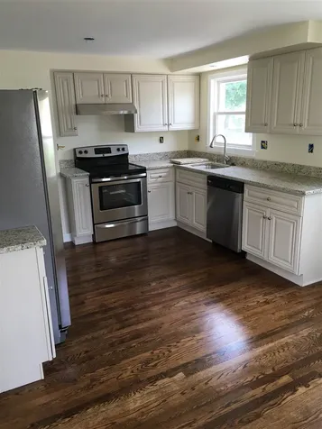 8 Harold Street Manchester NH 03104