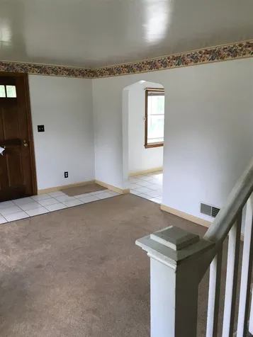 8 Harold Street Manchester NH 03104