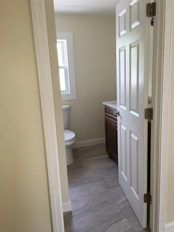 8 Harold Street Manchester NH 03104