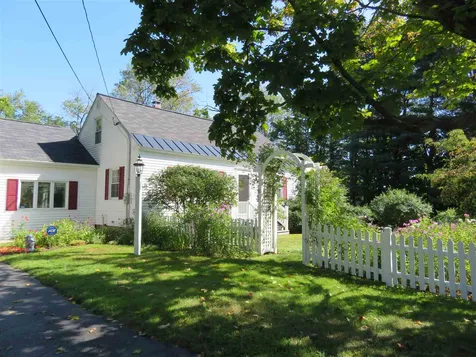 47 Middle Road Brentwood NH 03833