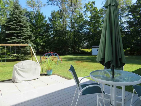 47 Middle Road Brentwood NH 03833