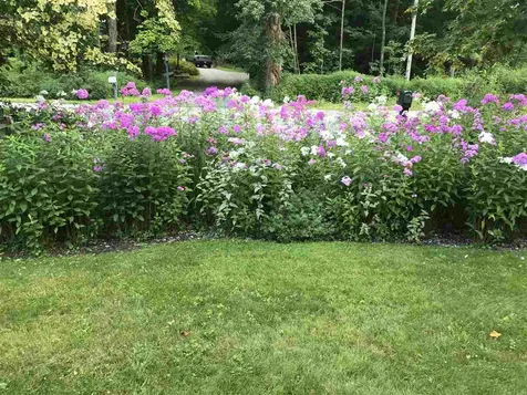 47 Middle Road Brentwood NH 03833