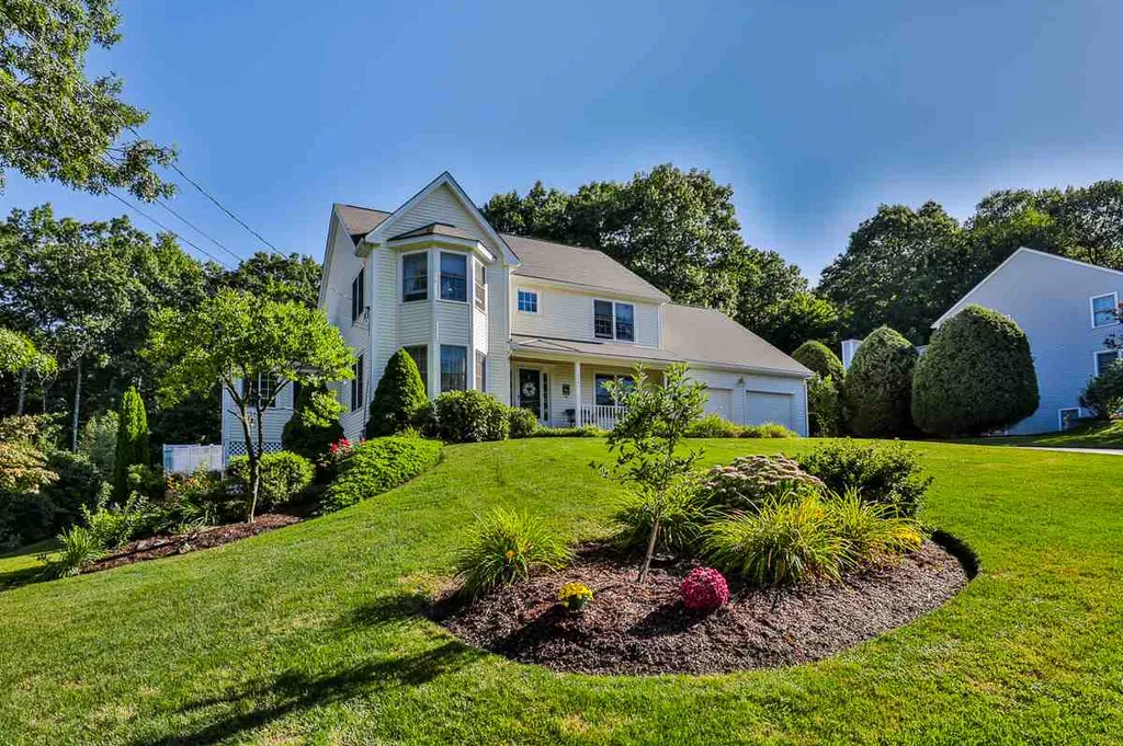 125 Tennyson Drive Manchester NH 03104