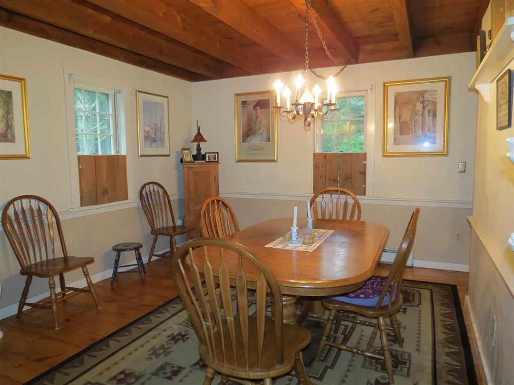 13 Brookhaven Road Kingston NH 03848