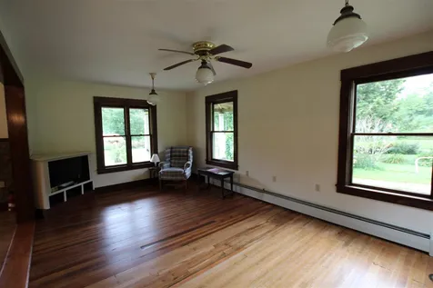 4612 Vt Route 140 Poultney VT 05764