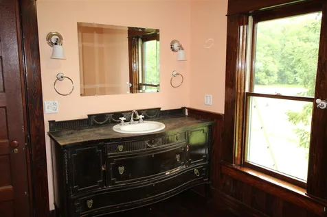 4612 Vt Route 140 Poultney VT 05764