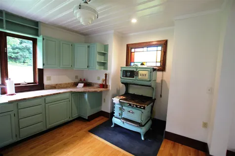 4612 Vt Route 140 Poultney VT 05764