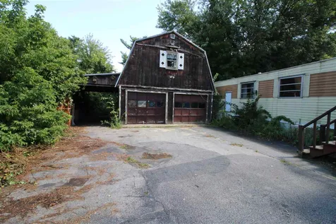 20 Pinehurst Avenue Derry NH 03038