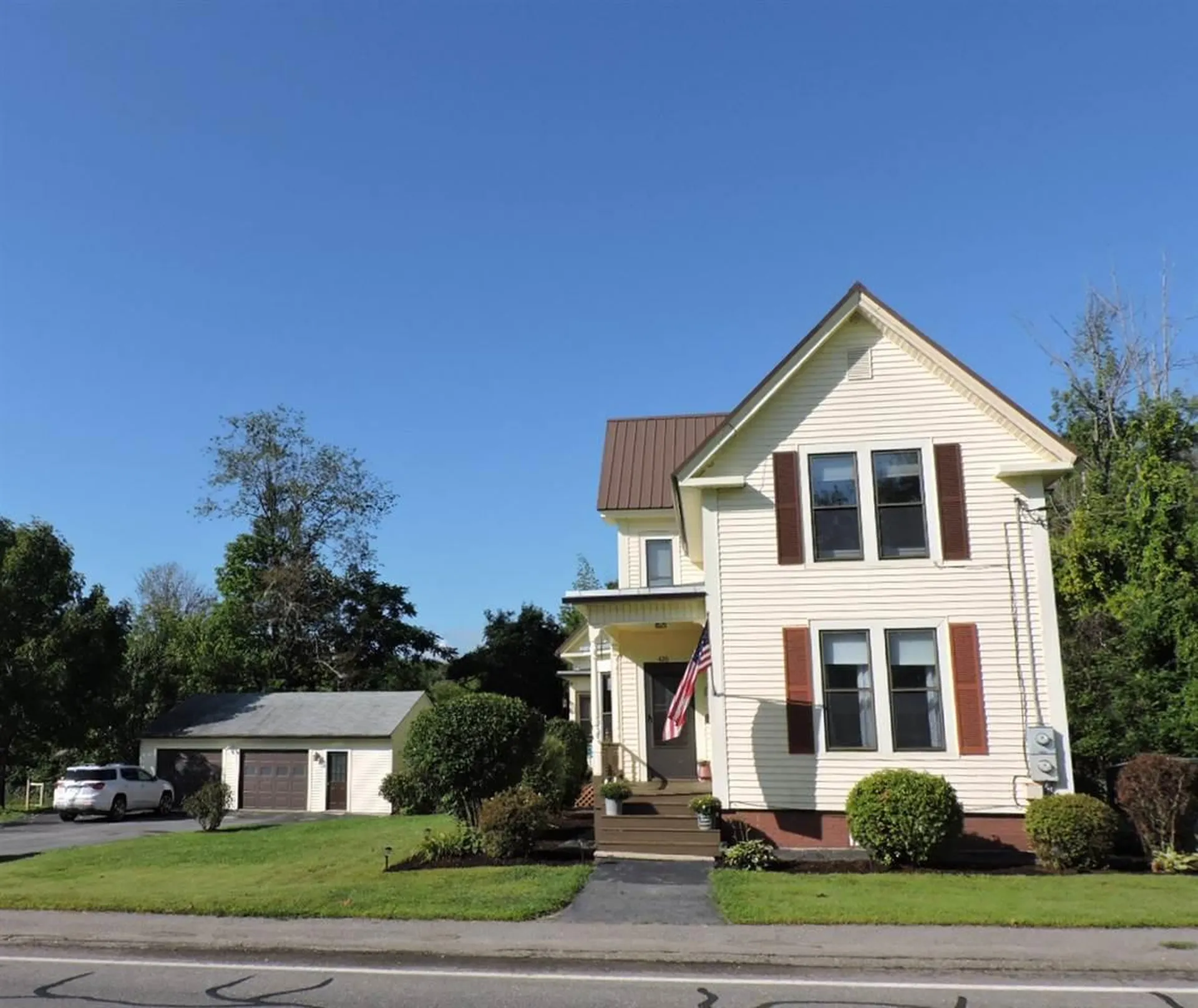 426 Elm Street Laconia NH 03246