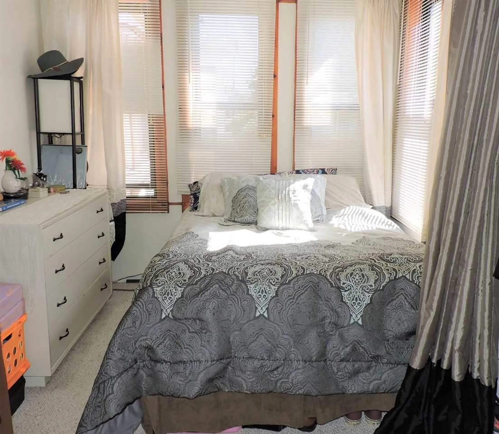 426 Elm Street Laconia NH 03246