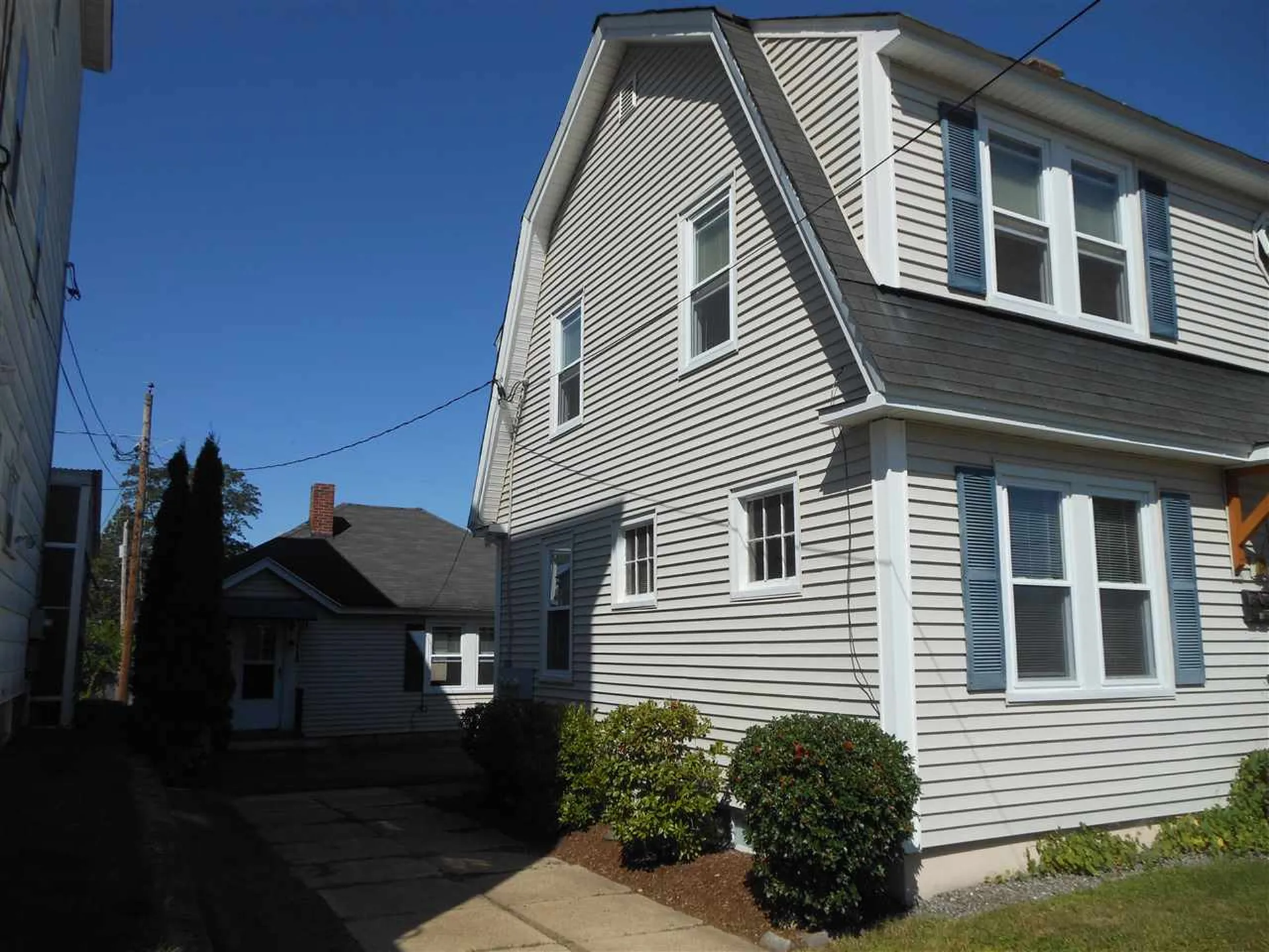 204 Alsace Street Manchester NH 03102