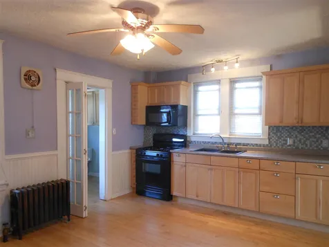 204 Alsace Street Manchester NH 03102