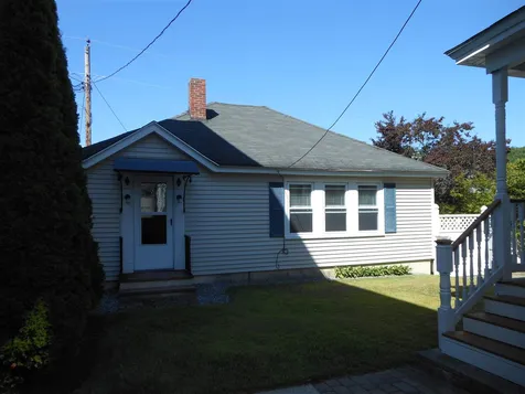 204 Alsace Street Manchester NH 03102