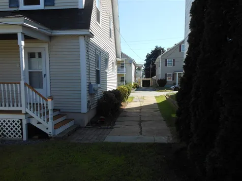 204 Alsace Street Manchester NH 03102