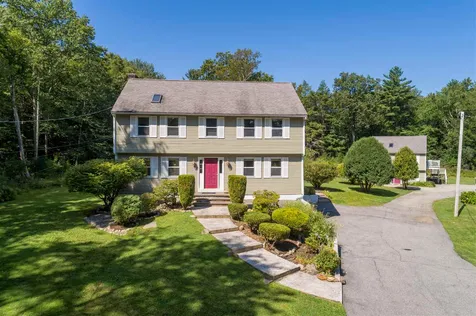 17 Goodwin Road Hampton Falls NH 03844