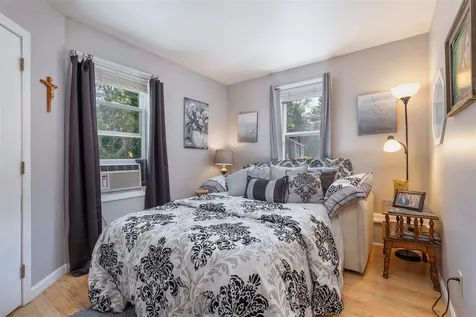 17 Goodwin Road Hampton Falls NH 03844