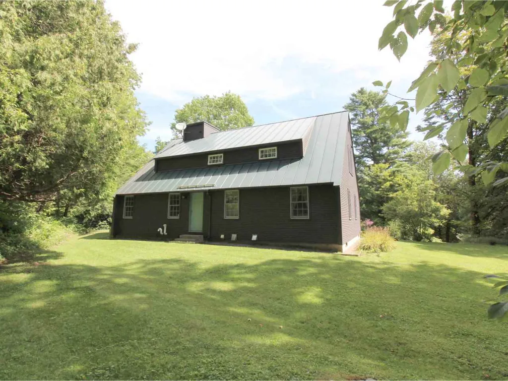 61 Pettingill Road Essex VT 05452