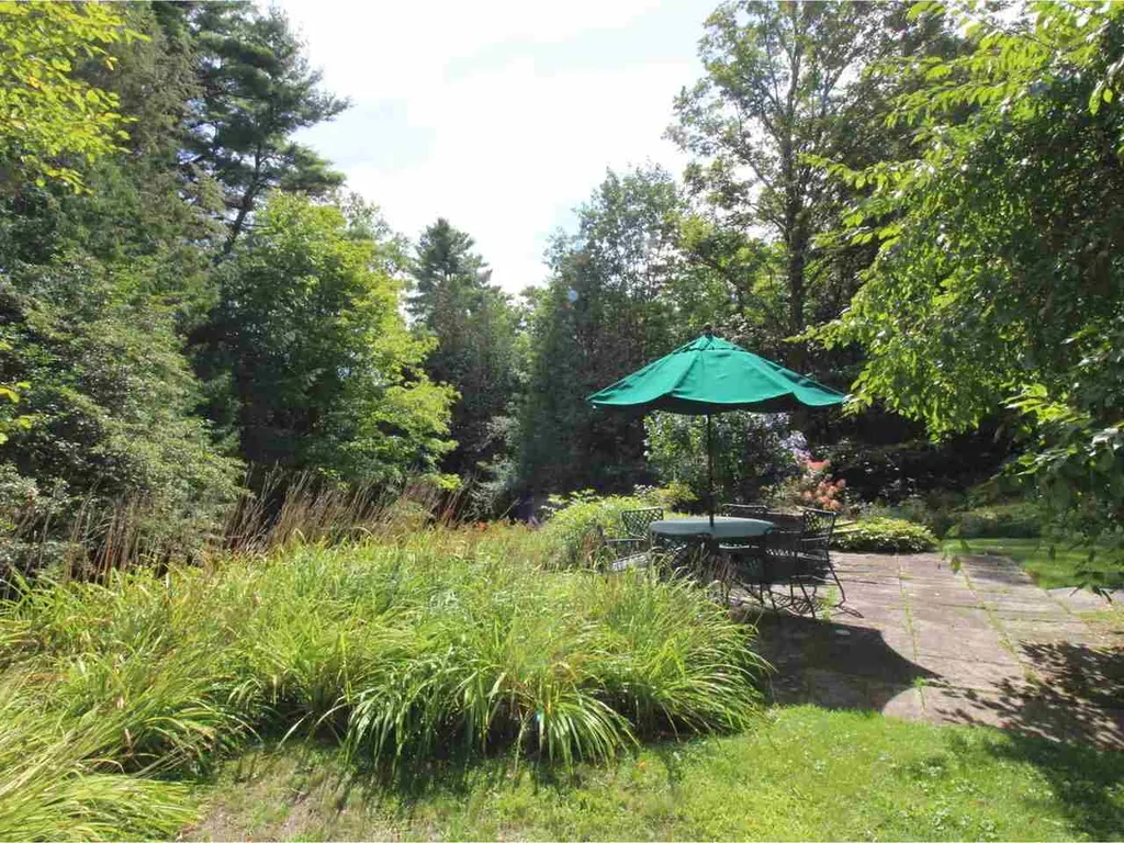 61 Pettingill Road Essex VT 05452