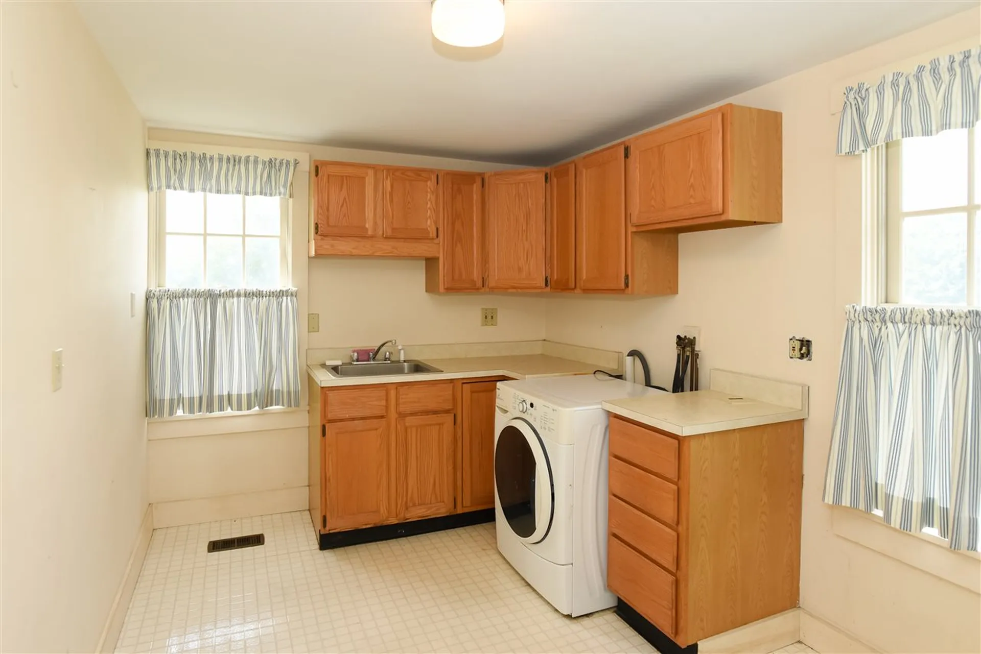 2 Bedford Road Piermont NH 03779