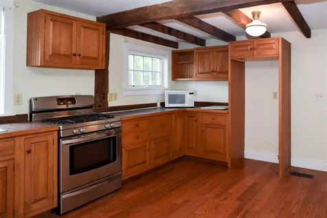 2 Bedford Road Piermont NH 03779