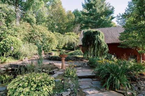 5118 Mack Mountain Road Cabot VT 05647