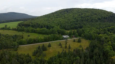 5118 Mack Mountain Road Cabot VT 05647