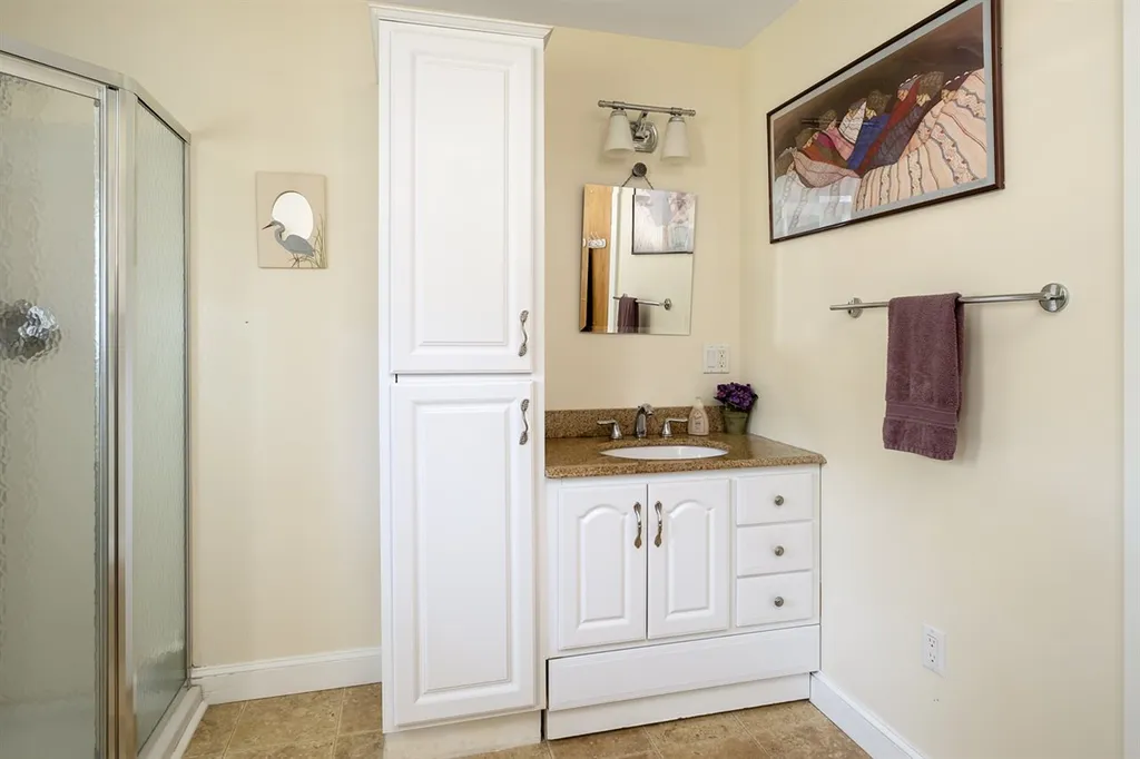 40 Dion Avenue Kittery ME 03904
