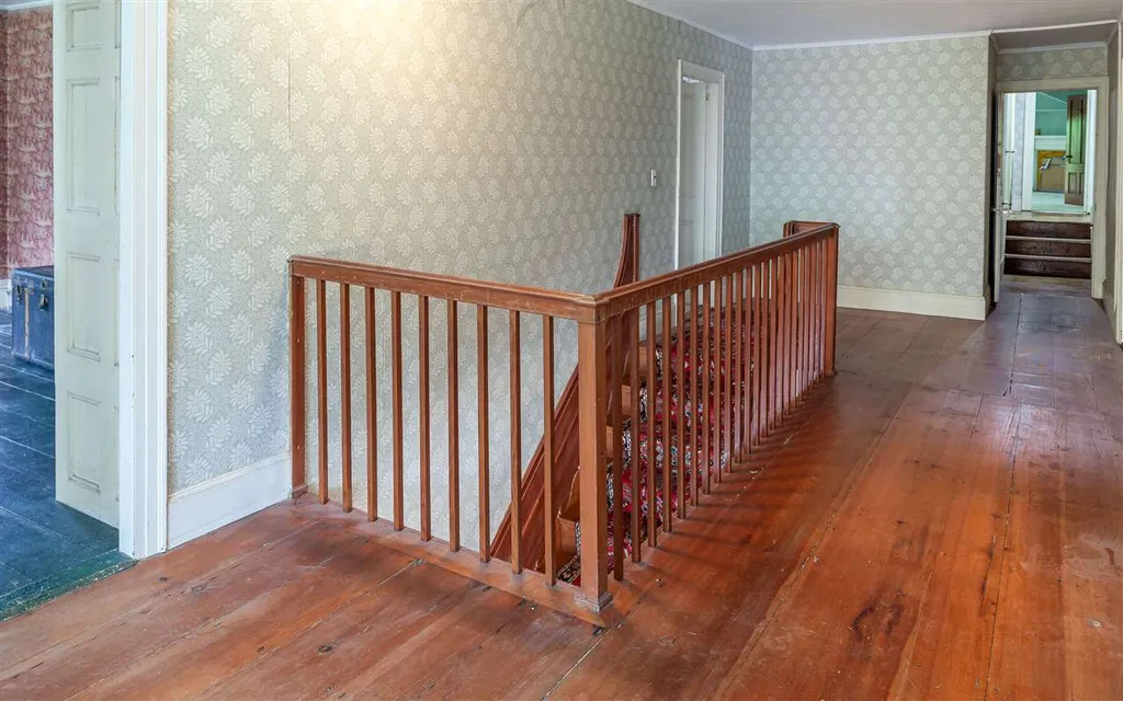 84 Old Drewsville Road Walpole NH 03608