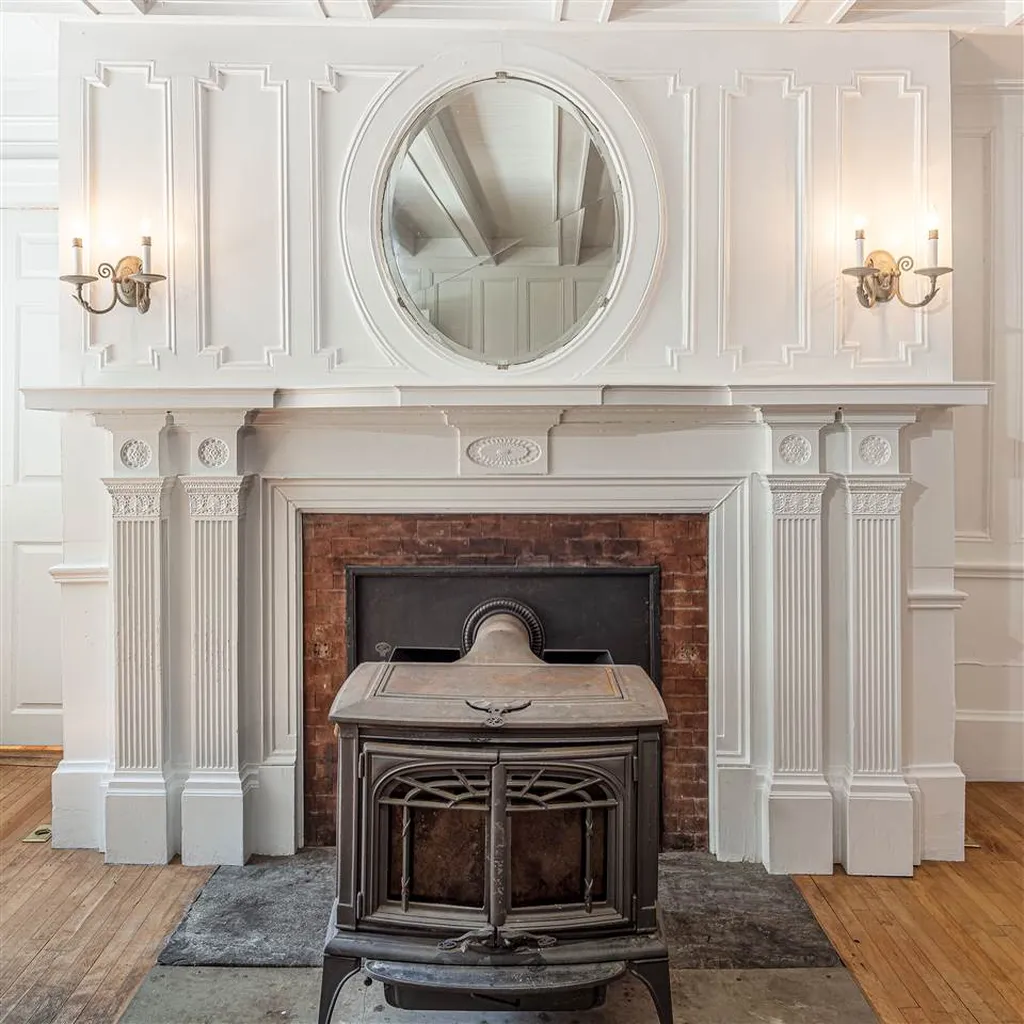 84 Old Drewsville Road Walpole NH 03608