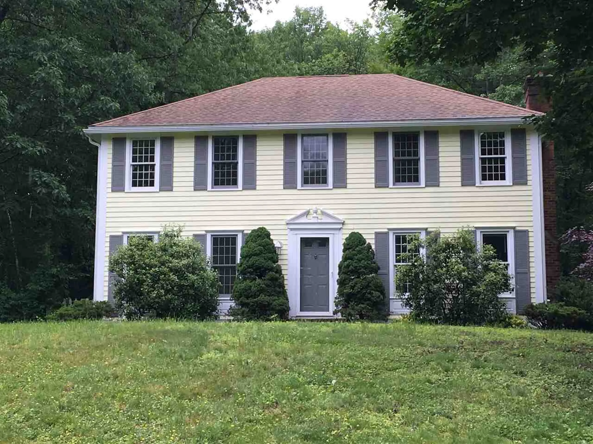 17 Paul Avenue Derry NH 03038