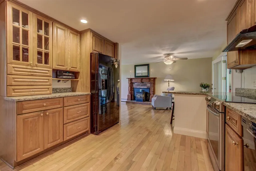 20 Scamman Road Stratham NH 03885