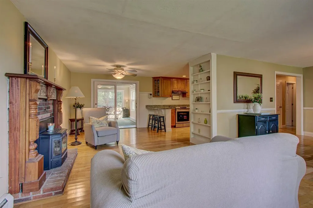 20 Scamman Road Stratham NH 03885