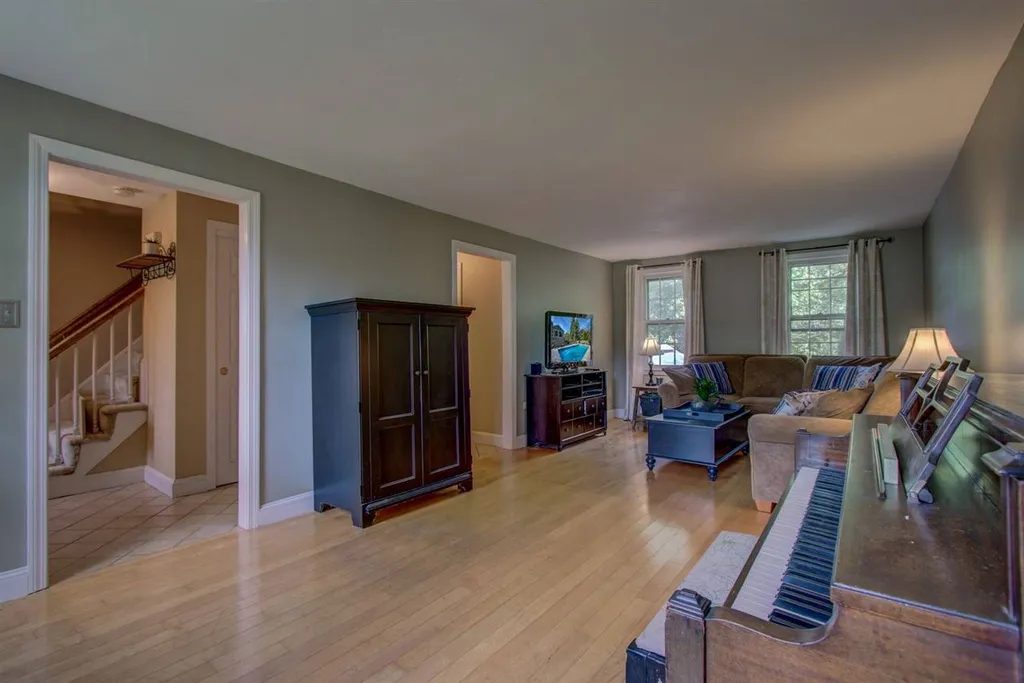 20 Scamman Road Stratham NH 03885