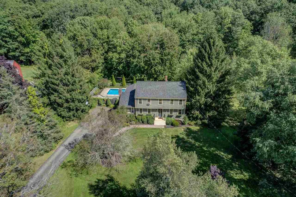 20 Scamman Road Stratham NH 03885