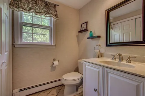 20 Scamman Road Stratham NH 03885