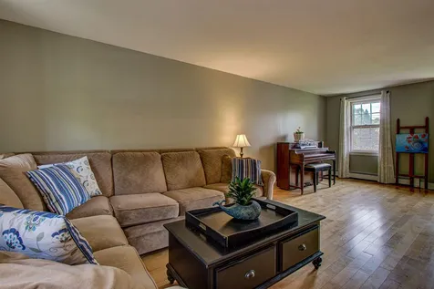 20 Scamman Road Stratham NH 03885