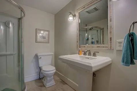 20 Scamman Road Stratham NH 03885